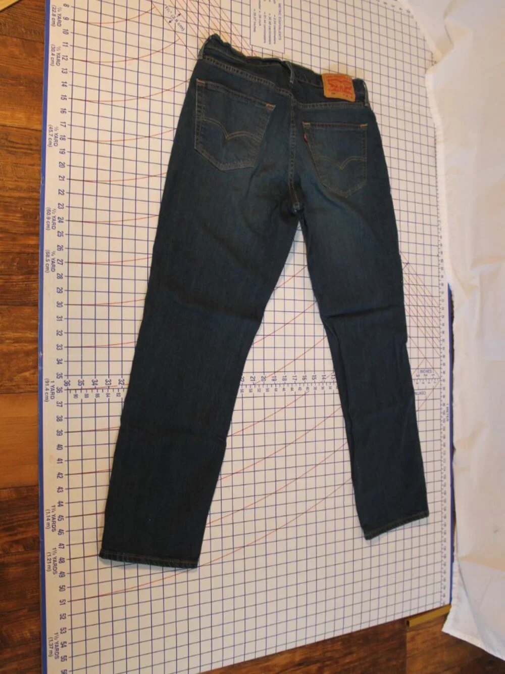 Levi's 541 Athletic Taper Men's Jeans 34/32